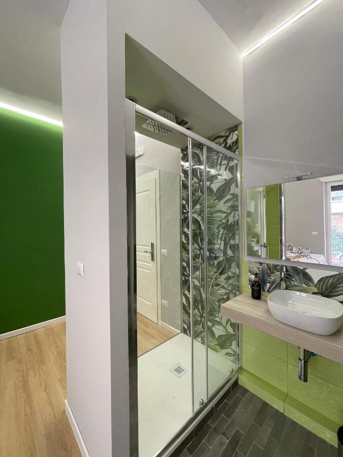 Vomero Suite And Deluxe Room B&B Napoli Bagian luar foto