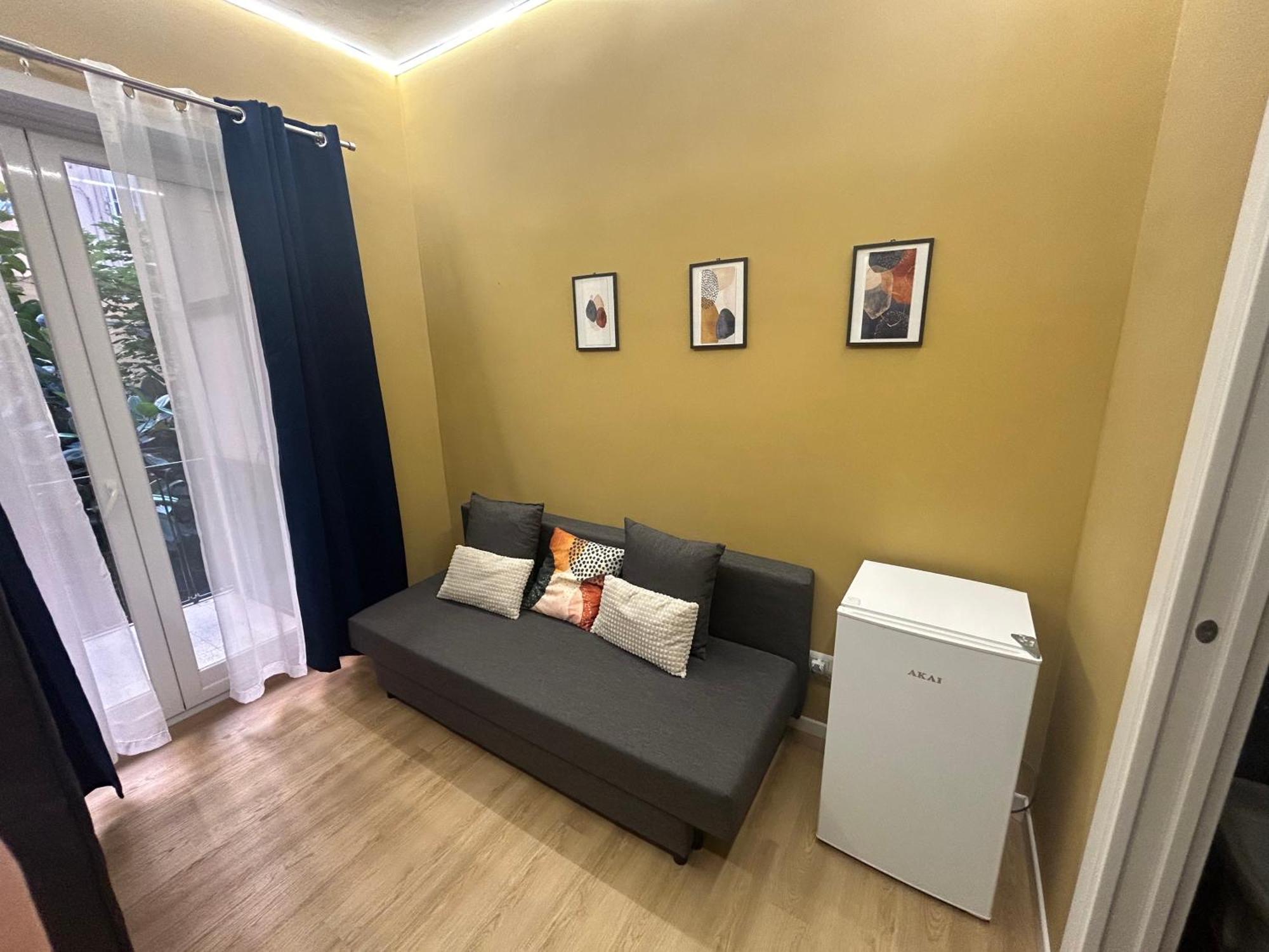 Vomero Suite And Deluxe Room B&B Napoli Bagian luar foto